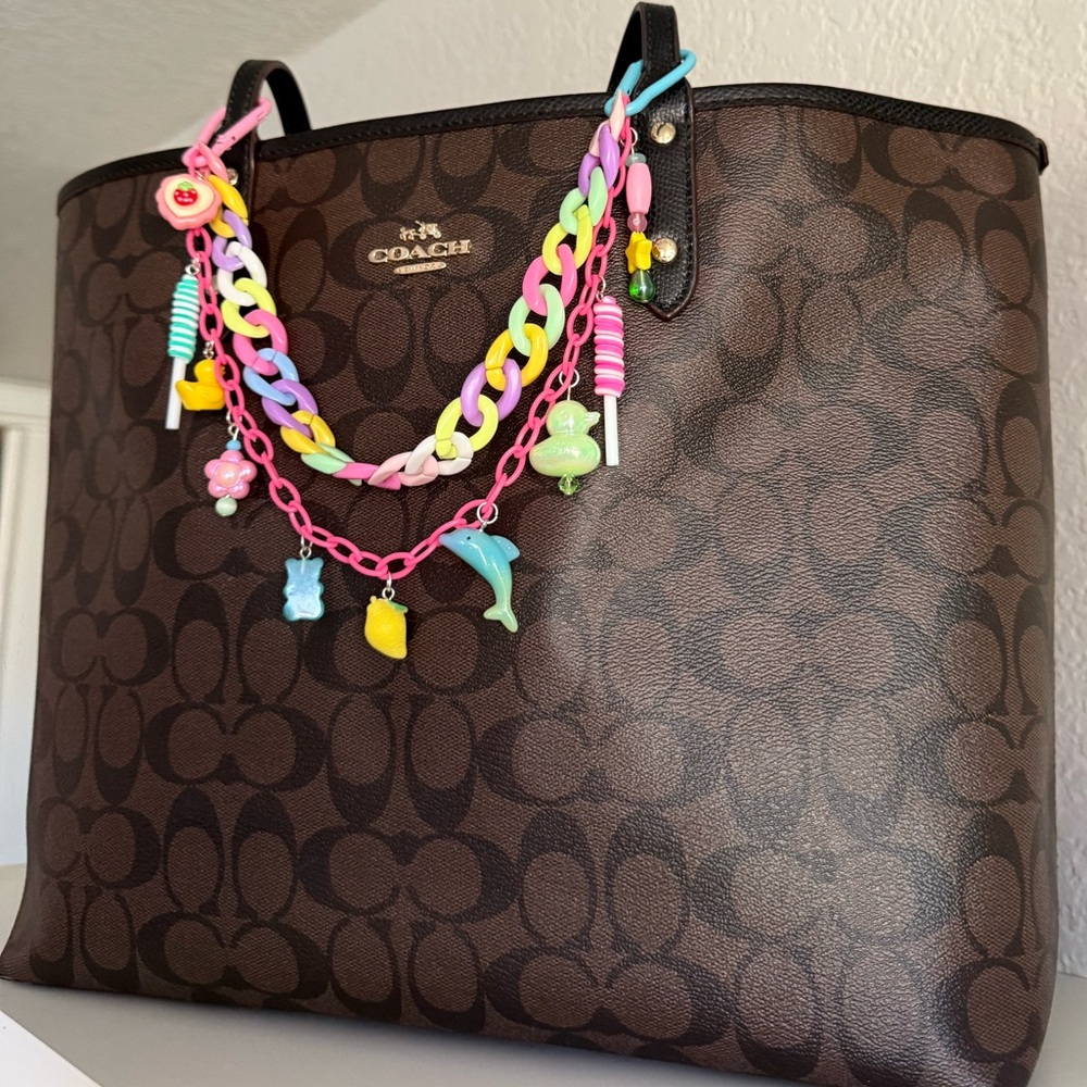 Colorful Pastel Bag Chain with Cute Charms – Kawaii Y2K Purse Accessory